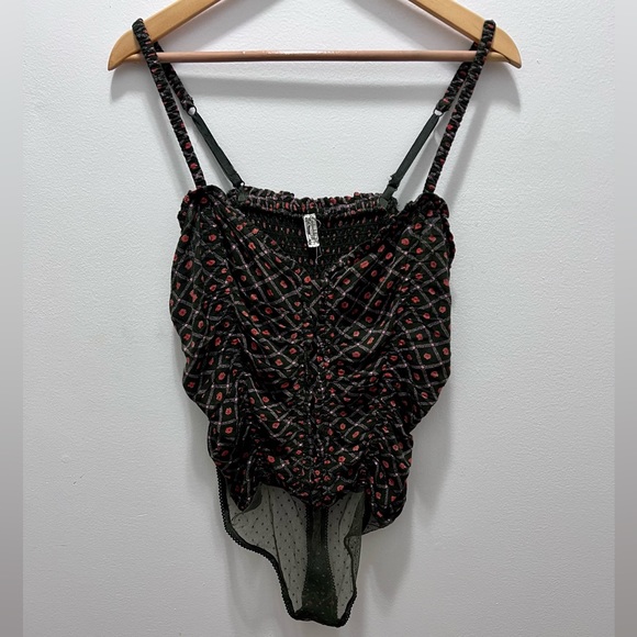 Free Peope Mischa Bodysuit NWT Large Intimately Floral Green Coral Thong Snaps - Picture 4 of 13